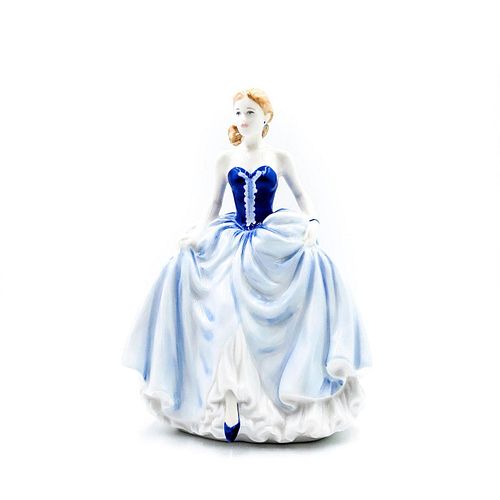 SUSAN HN4532 - ROYAL DOULTON FIGURINEFigure