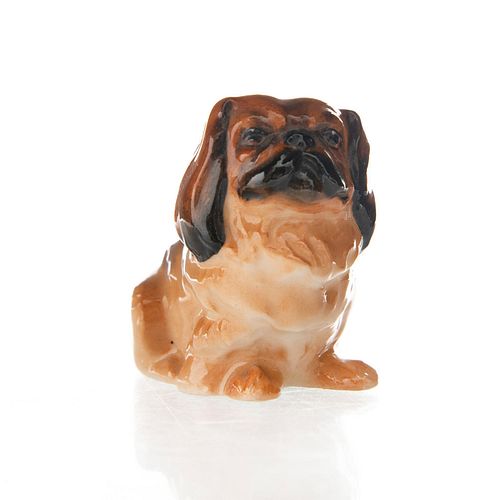 ROYAL DOULTON SMALL DOG FIGURINE  39a33b