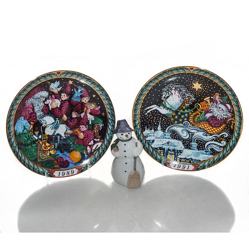 2 BING AND GRONDAHL CHRISTMAS PLATES;