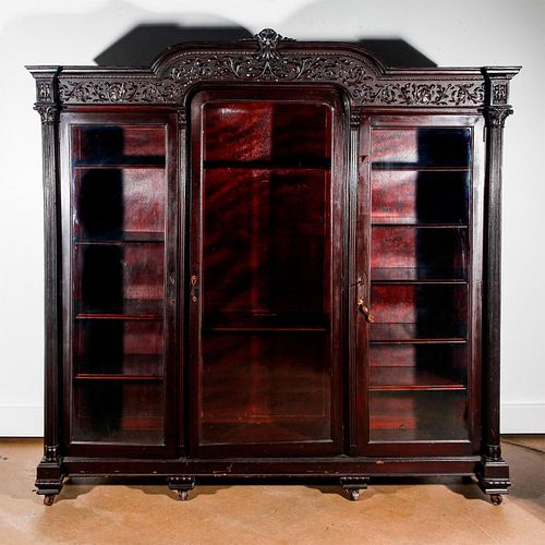 LARGE OAK VICTORIAN DISPLAY CURIO 39a3e0