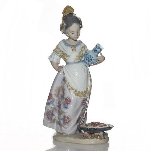 LLADRO LADY FIGURINE MAKING PAELLA 39a4ca