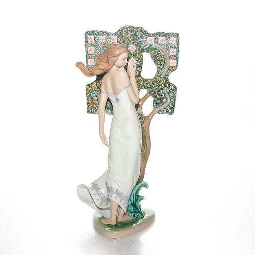 LLADRO LARGE LIMITED EDITION FIGURINE  39a4d2