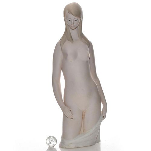 VINTAGE LLADRO FIGURINE NUDE WOMANSculptural 39a4d7