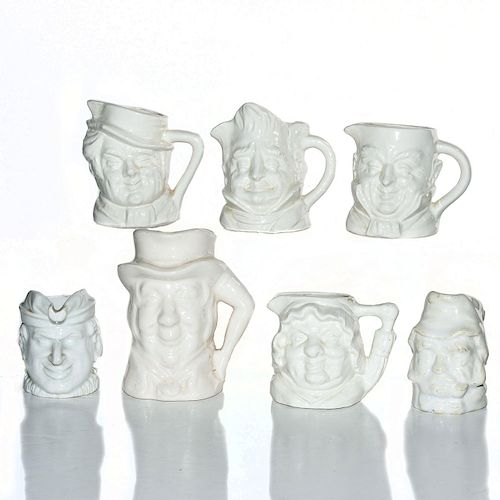 7 WHITE CERAMIC CHARLES DICKENS 39a602