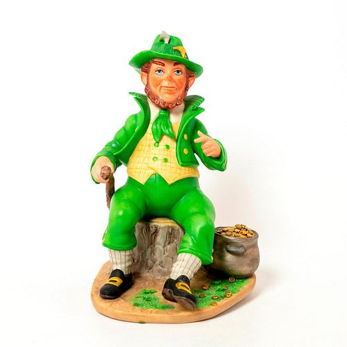 GOEBEL PORCELAIN LEPRECHAUN FIGURINE  39870e