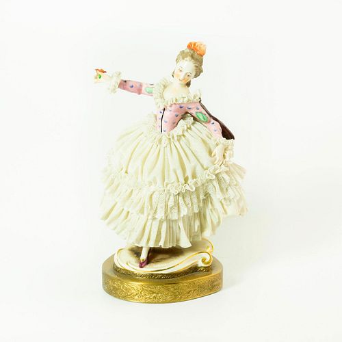 FRANZ WITTER FIGURINE LADY DANCERGlazed  39874b