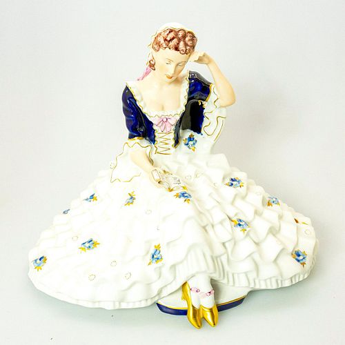 ROYAL DUX FIGURINE, LADY SEATED READING