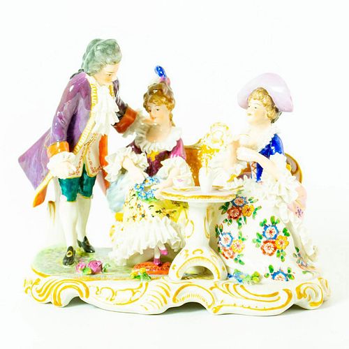 VOLKSTEDT PORCELAIN FIGURINE GROUPING  398767