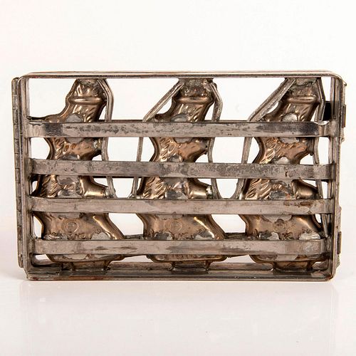 VINTAGE METAL CHOCOLATE MOLD WARNER 3988aa