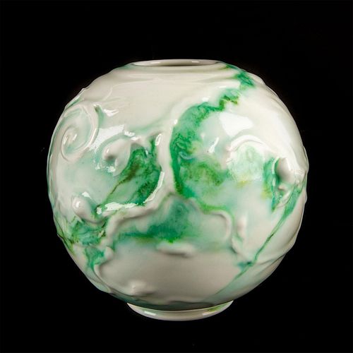 LARGE ROYAL DOULTON CHINESE JADE 398a2b