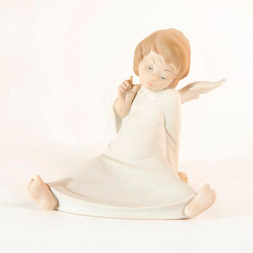 CHERUB, WONDERING 1014962 - LLADRO PORCELAIN