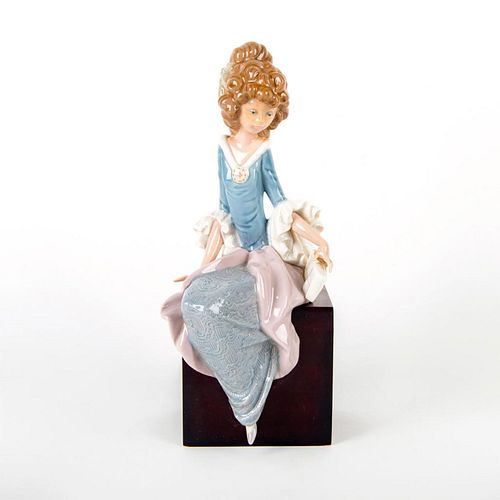 PRINCESS SITTING 1001381 - LLADRO