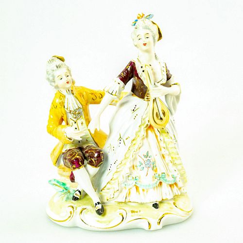 VINTAGE JAPANESE PORCELAIN FIGURE