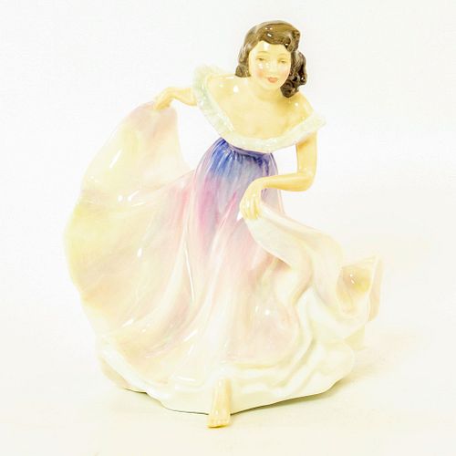 A GYPSY DANCE HN2230 - ROYAL DOULTON