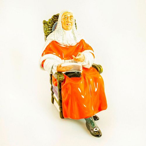 JUDGE HN2443 ROYAL DOULTON FIGURINEPorcelain 399087