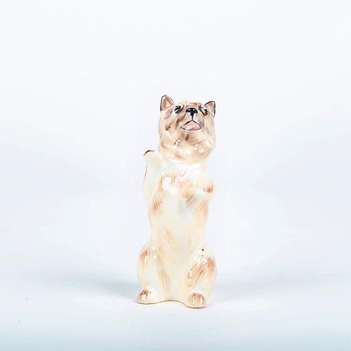 ROYAL DOULTON SMALL DOG FIGURINE  399169