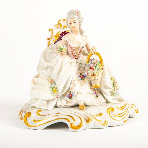 VINTAGE ITALIAN PORCELAIN FIGURINE  39926d