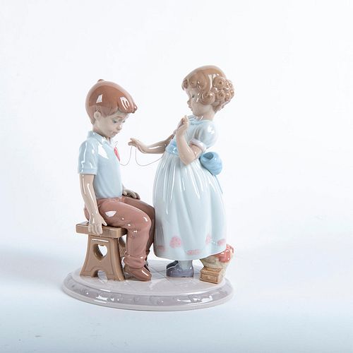 LLADRO FIGURAL GROUP, WITH ALL