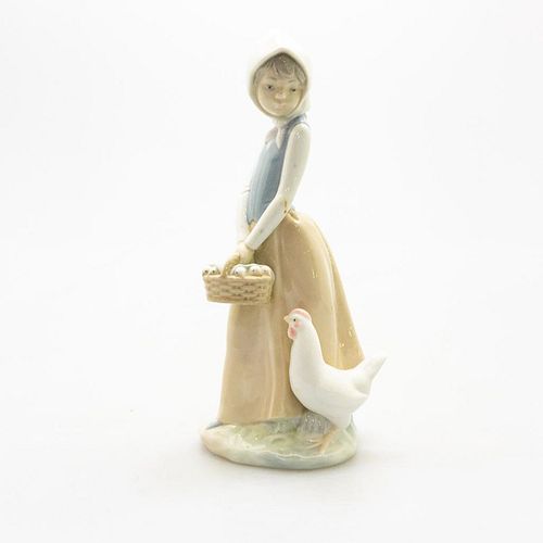 NAO BY LLADRO FIGURINE MY LITTLE 399420
