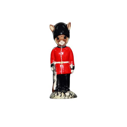 GUARDSMAN DB127 - ROYAL DOULTON