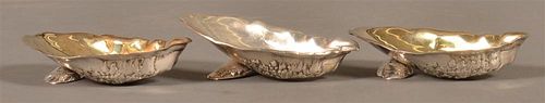 THREE HEAVY STERLING SILVER OYSTER 39be0d