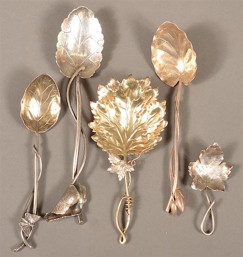 FIVE VARIOUS STERLING SILVER LEAF 39be18