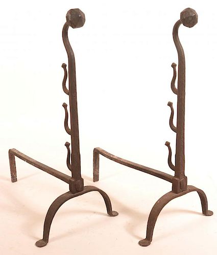 PAIR OF 19TH CENTURY WROUGHT IRON 39c010