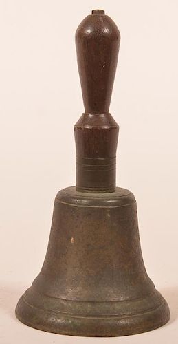 19TH CENT. BRASS HAND BELL WITH WOOD