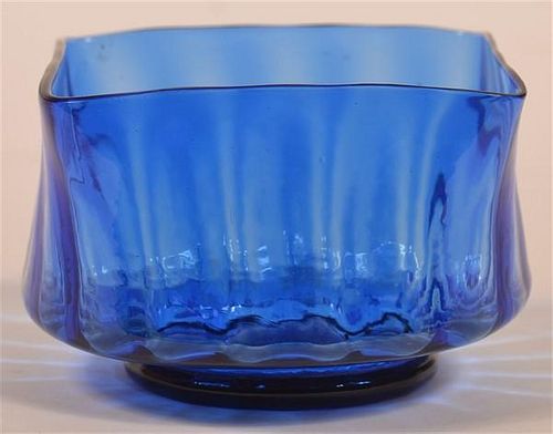 BLOWN COBALT BLUE GLASS FINGER