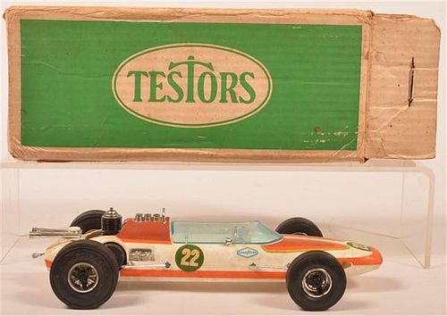 TESTORS INDY 500 RACER MODEL CAR Testors 39c450