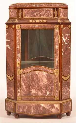 ORMULA MOUNTED MARBLE CORNER CURIO 39c515