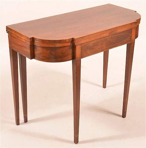 AMERICAN HEPPLEWHITE GATE LEG CARD TABLE.American