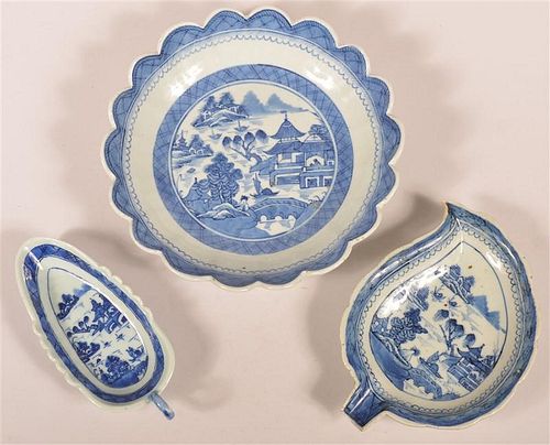 THREE PIECES OF CANTON ORIENTAL 39c59b