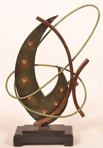 MODERNISTIC PAINTED SCULPTURE.Modernistic
