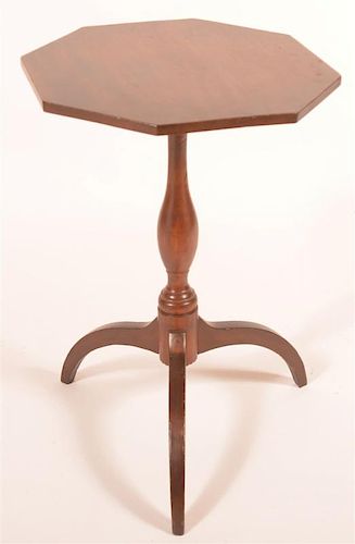 19TH C NE SPIDER LEG CANDLE STAND19th 39c8b9