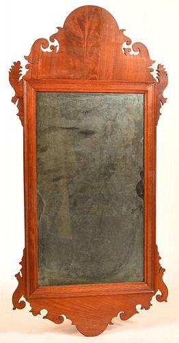 AMERICAN CHIPPENDALE MAHOGANY MIRROR.American