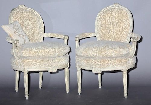 A PAIR OF LOUIS XVTH PAINTED FAUTEUILS  39cd07