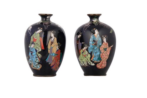 A PAIR OF JAPANESE CLOISONNE CABINET