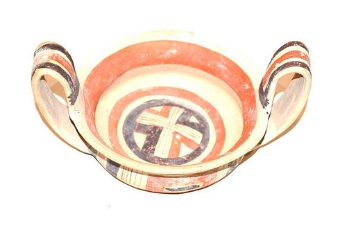 A SOUTH ITALIAN TERRACOTTA SKYPHOS  39cdc7