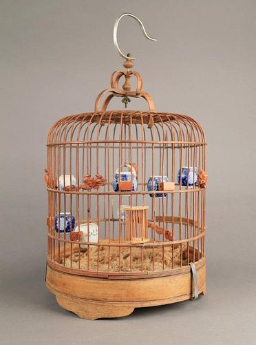 A CHINESE BIRD CAGE LATE 19TH 20THC Fitted 39cdd6