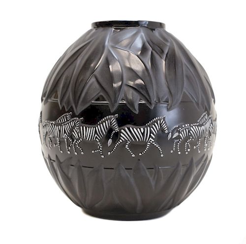 LALIQUE CRYSTAL VASE TANZANIAA