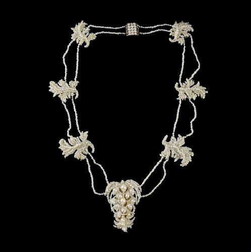 VICTORIAN SEED PEARL FOLIATE NECKLACEIncredible 39ce9a
