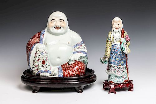 FAMILLE ROSE FIGURE OF HAPPY BUDDHA 39cf47