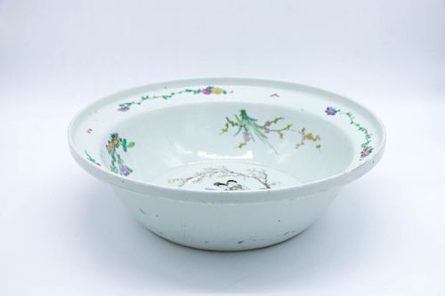 FAMILLE ROSE BASIN 19TH C The 39cf64