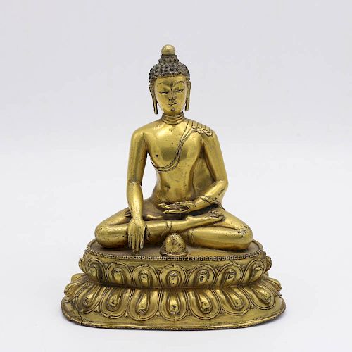 GILT BRONZE SEATED FIGURE OF BUDDHA 39cf7f