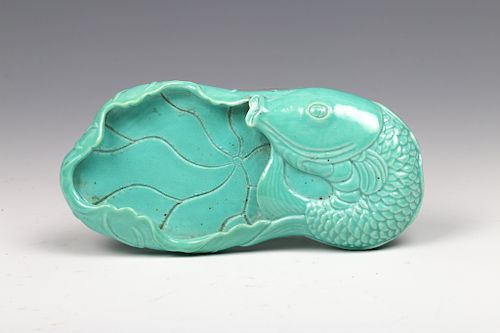 A CHINESE TURQUOISE GLAZED FISH  39d02d