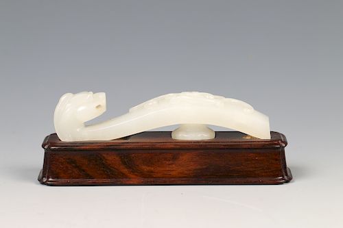 WHITE JADE BELT HOOK 18TH C Carved 39d0cf