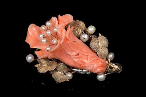 CORAL AND PEARL BROOCHA delicate