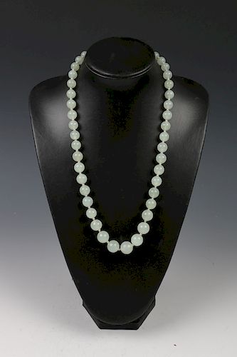 HARDSTONE BEADED NECKLACE, EARLIER