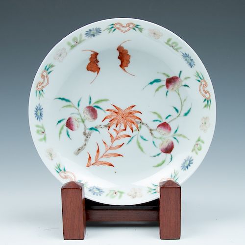 FAMILLE ROSE BATS AND PEACH DISH  39d192